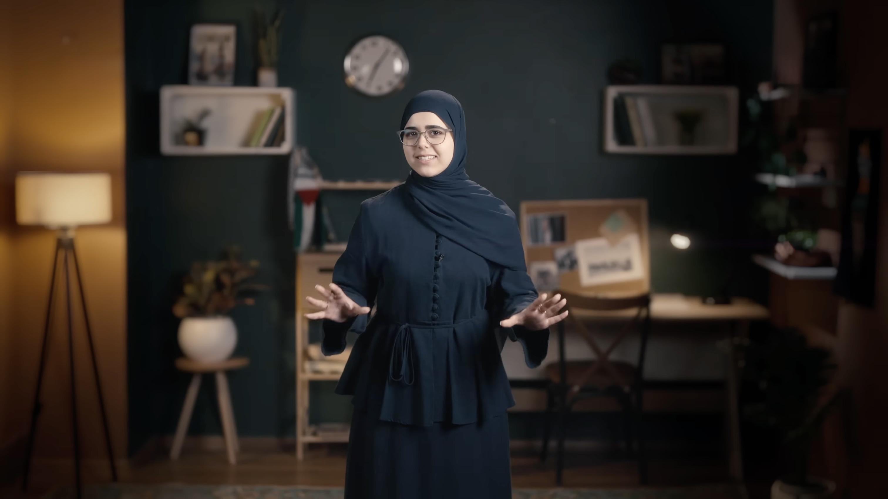 سرقة علنية في غزة.. كيف يذهب نصف راتبك عمولة لـ "التكييش"؟